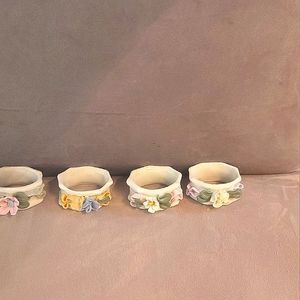 4 napkin rings